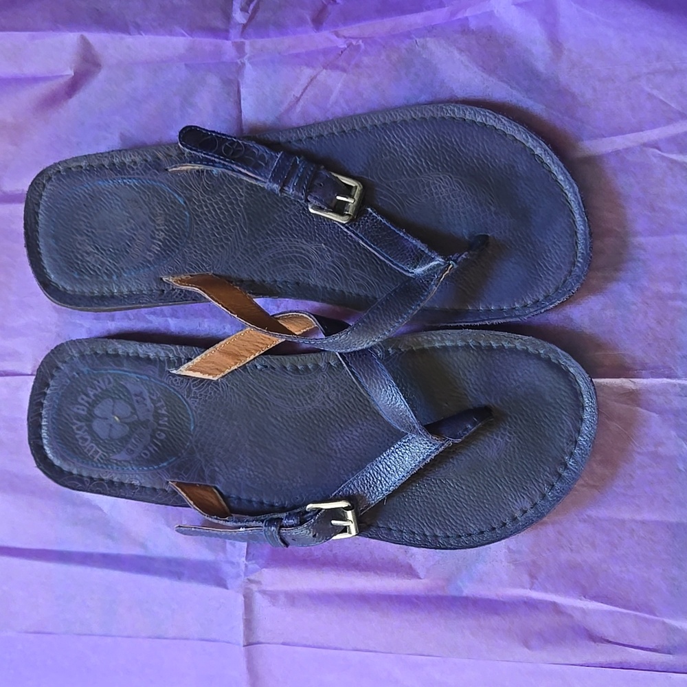Lucky Brand Deep Blue leather look Flip Flop sandals with silver tone buckle - Picture 1 of 13